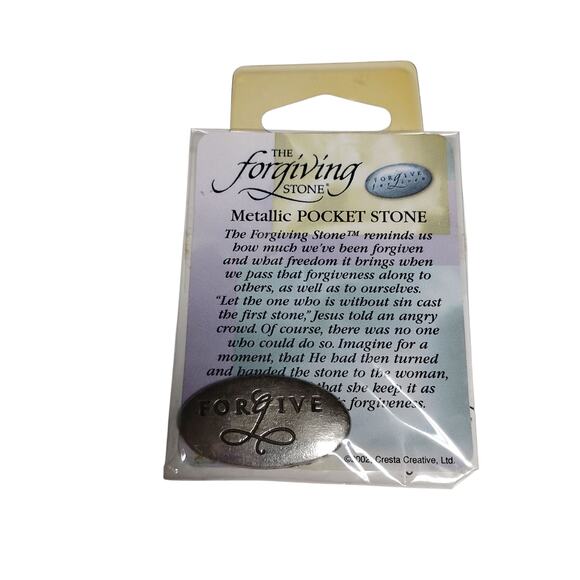 Forgiving Stone – Christian Pocket Reminder ✝️⛪ - Picture 4 of 10